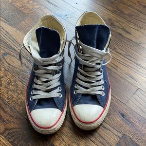 Hi top double line/lace converse M4/W6 I wear W7